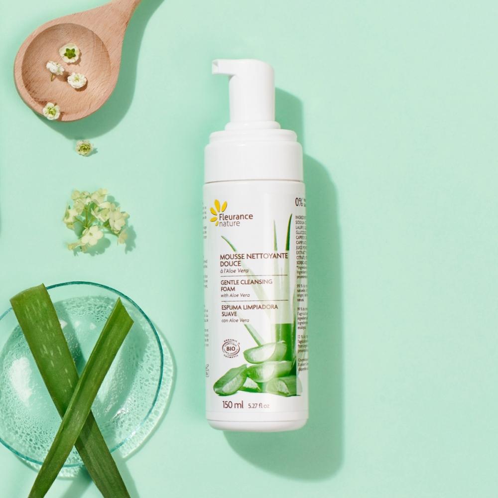 

Органическая нежная очищающая пенка Florence (150мл)