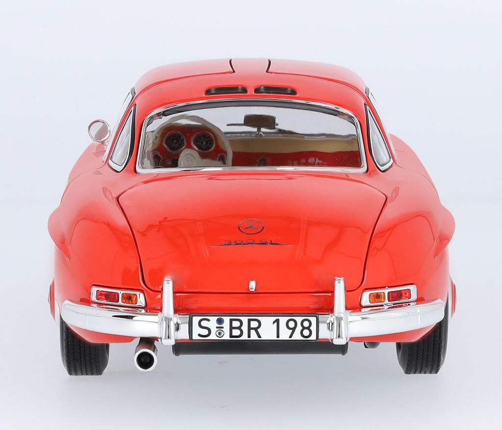 [Mercedes-Benz Collection] Genuine 300SL W198 (1954-1957) 1/18 Scale Fire Engine Red