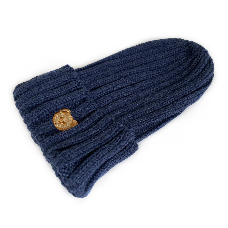 Cozy Autumn/Winter Crochet Baby Beanie with Embroidered Bear