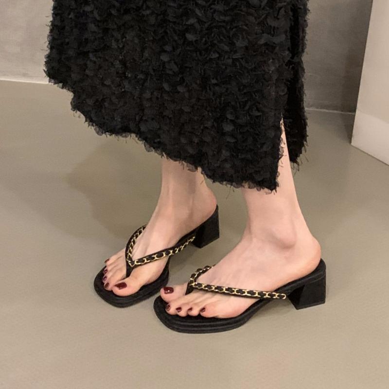 Fashion Shoes Summer Clogs Woman Ladies' Slippers Luxury Slides Low Platform Rubber Flip Flops Pantofle Beach Designer Hawaiian Soft