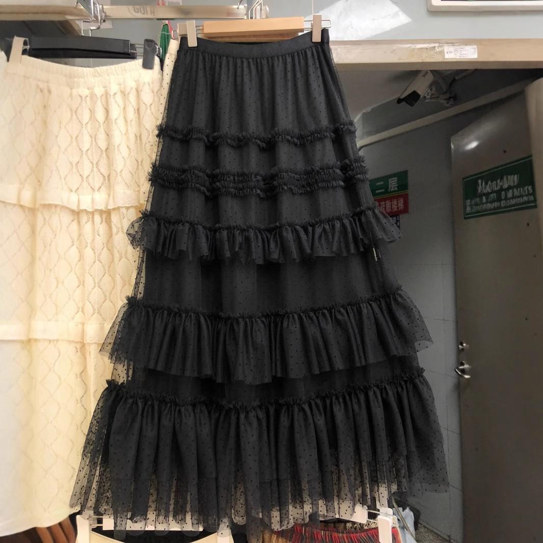 

2025 ранняя весна романтичная и нежная юбка Хепберн ветер горошек многослойная оборка края сращивание торт фея юбка one size fits all чёрный