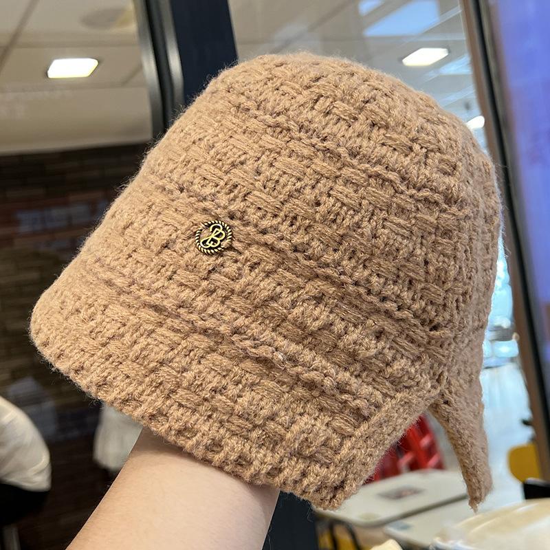 Spring and autumn breathable versatile face small hollow knitted bucket hat women