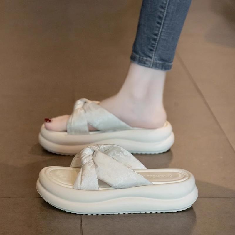 Cool slippers women's summer wear new with skirt platform beach sandals fashionable pregnant women's one-word drag