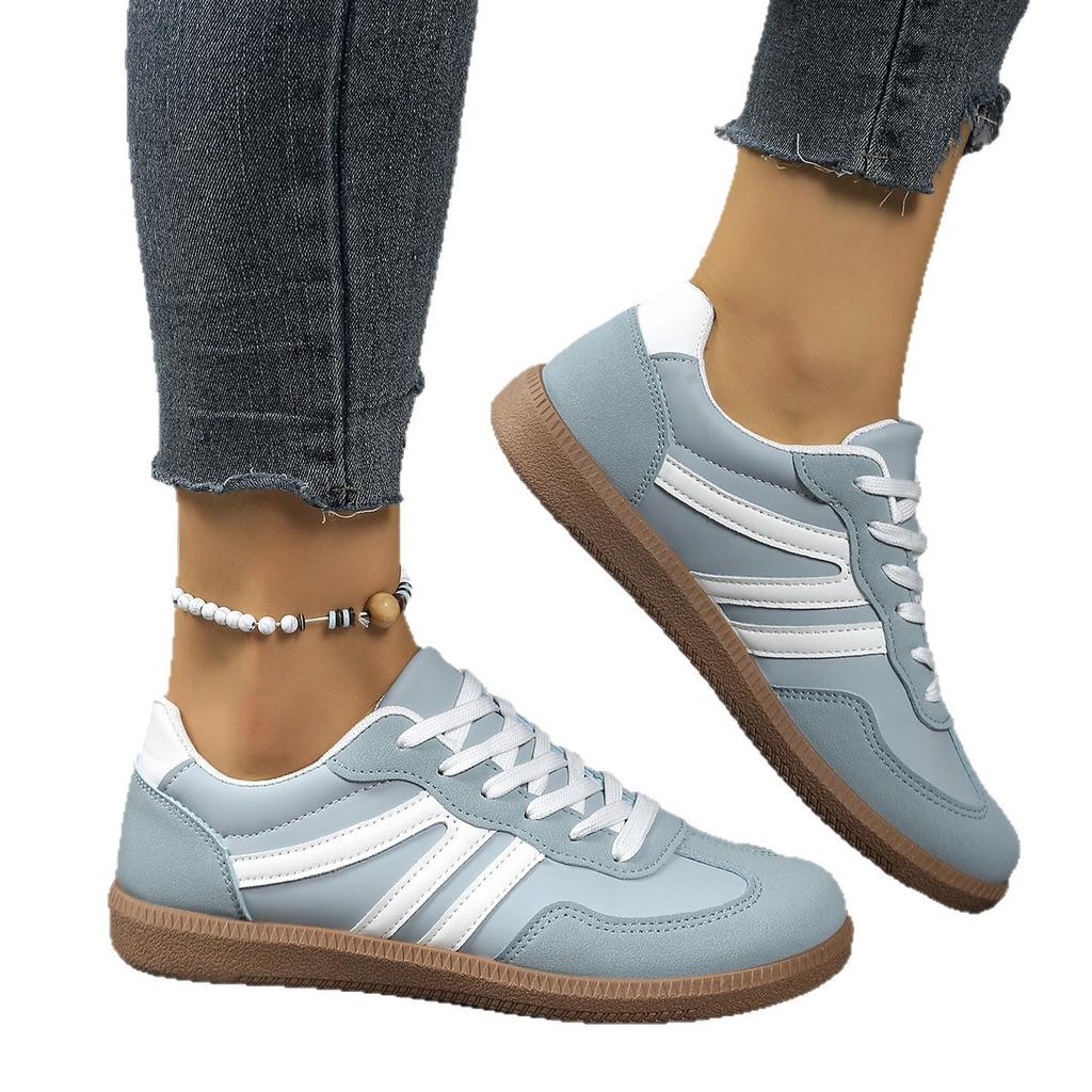 Fashion Women Sneakers 2025 Spring New Luxury Flat Loafers Comfortable Slip On Soft Female Sneakers Lightweight Outdoor Shoes for Women