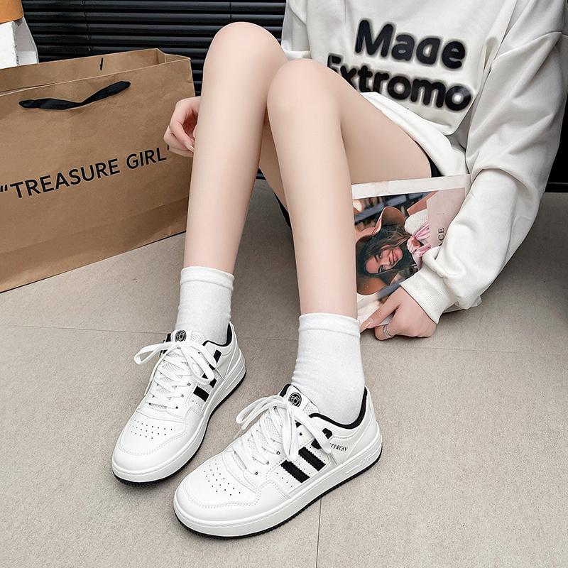 Móda 2024 Platformové dámské vulkanizované boty Jarní sportovní běžecké outdoorové párové boty Atletické tenisky Teplé plyšové šněrovací sportovní boty