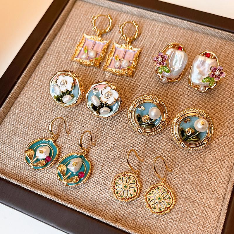 Silbernadel Süßwasserperlen Blumenohrringe - Retro-Design, Leichter Luxusschmuck für Frauen