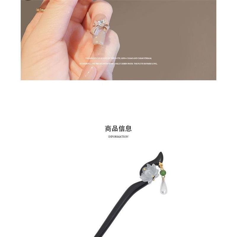 New Chinese Style Crystal Lotus Tassel Hairpin Elegant Ancient Step Shake Hair Stick Hanfu Updo Elegant Women Retro Hair Ornaments
