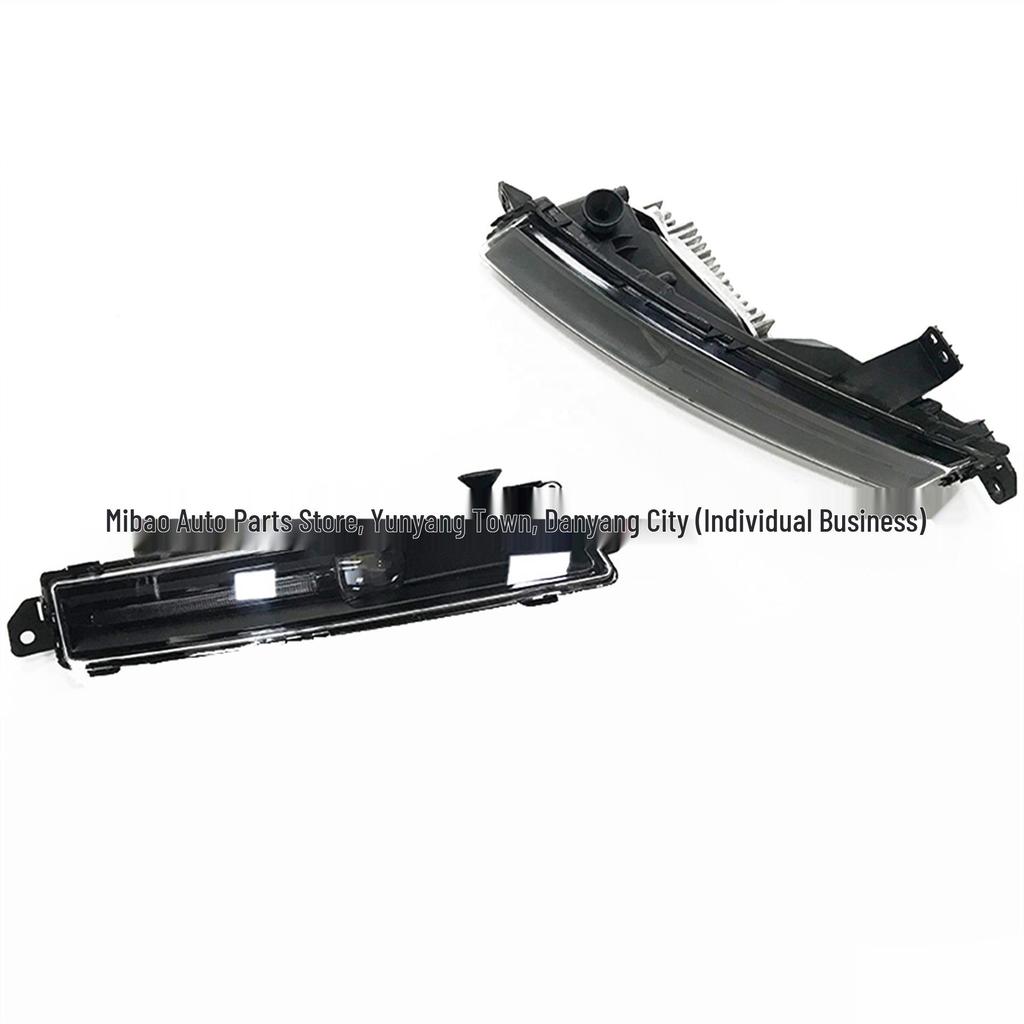 16-18 Land Rover Discovery 5 Sport Black Daytime Running Lights (LR082056, LR082055)