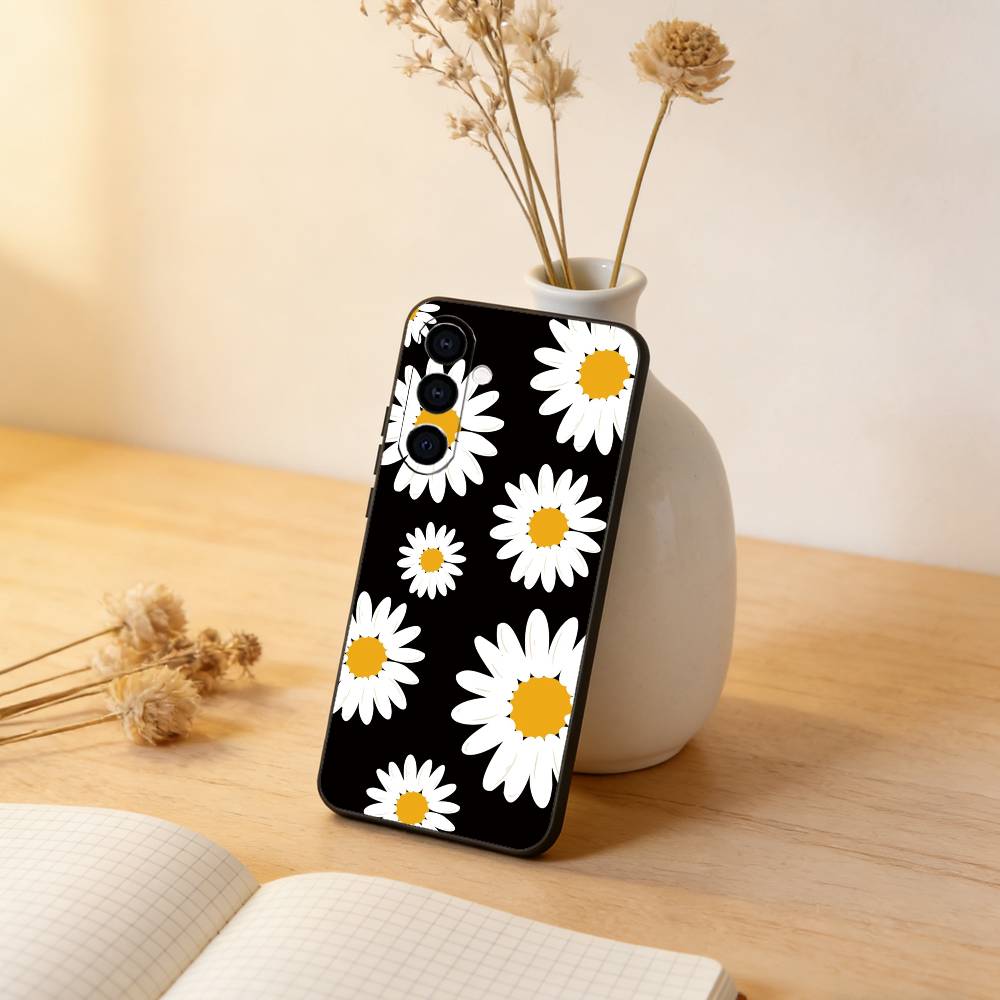 

Black & white daisy pattern Phone Case For Samsung Galaxy A73,A72,A71,A70,A53,A52,A51,Soft Silicone Black Cover Samsung a50 30s 50s
