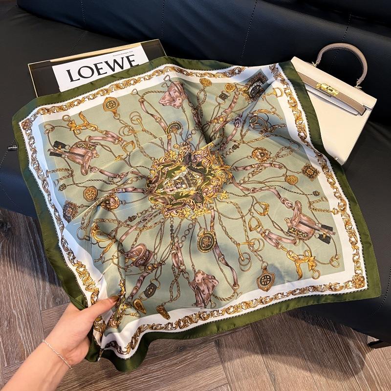 70 Silk Scarves, Square Scarves, High-End Sense, Fashionable And Versatile, Professional Imitation Silk, Small Scarves, Retro Printed Silk Scarves