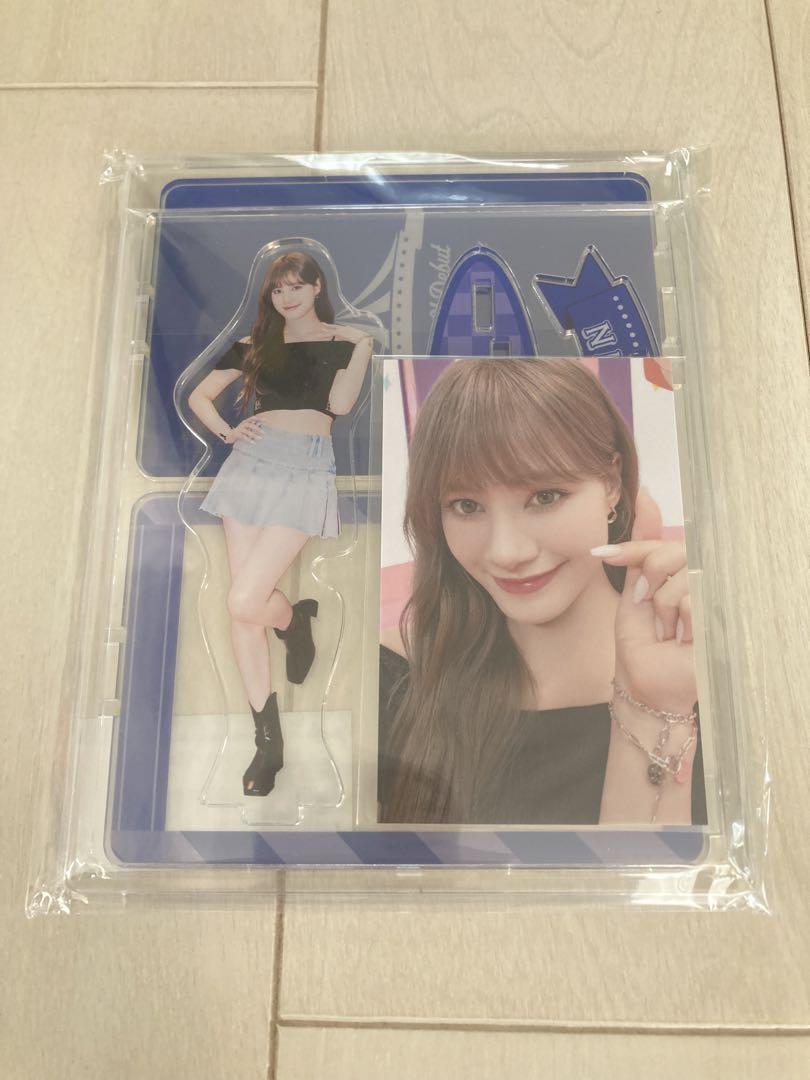 

[USED] NiziU Nina Photo Card Stand