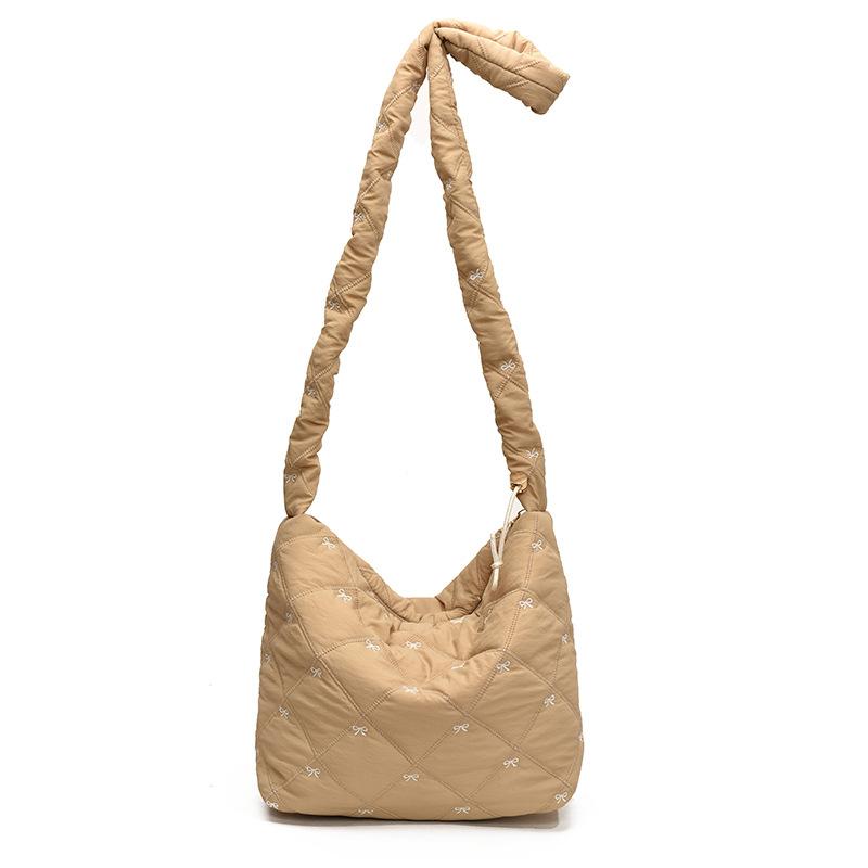 Autumn and Winter New Lightweight Cotton Clothes Bag Women's Rhombus Casual Pleated Shoulder Bag Large-capacity Commuting Messenger Bag