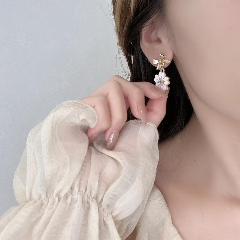 Korean Fashion Bow Cute Animal Kitten Dangle Earrings for Women Sweet Flower Rabbit Asymmetric Tassel Earrings Party Jewelry
