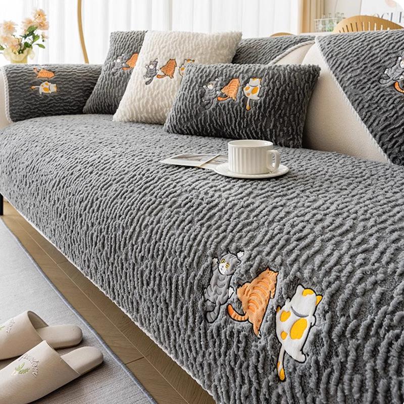 Soft Cotton Velvet Cartoon Embroidery Sofa Mat  Autumn Winter New Thickened Plush Anti Slip Leather Sofa Cushion Sofa Cover