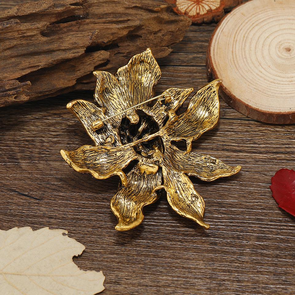 Vintage Orchid Rhinestone Brooch Women Jewelry Corsage Accessories Lady Party Banquet Pin