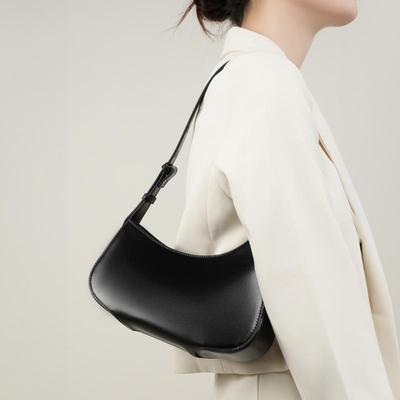 Kendall Style Minimalist Leather Half-Moon Shoulder Bag 2025 Women's Handbag