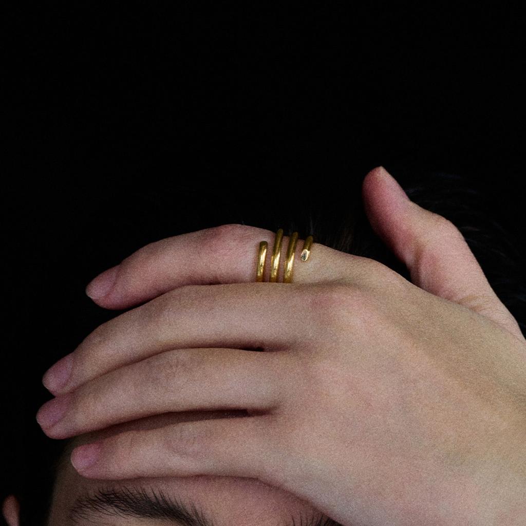Yori Modern Minimalist Smooth Stainless Steel Plain Ring Metal Stylish Statement Gold Plated Jewelry Waterproof
