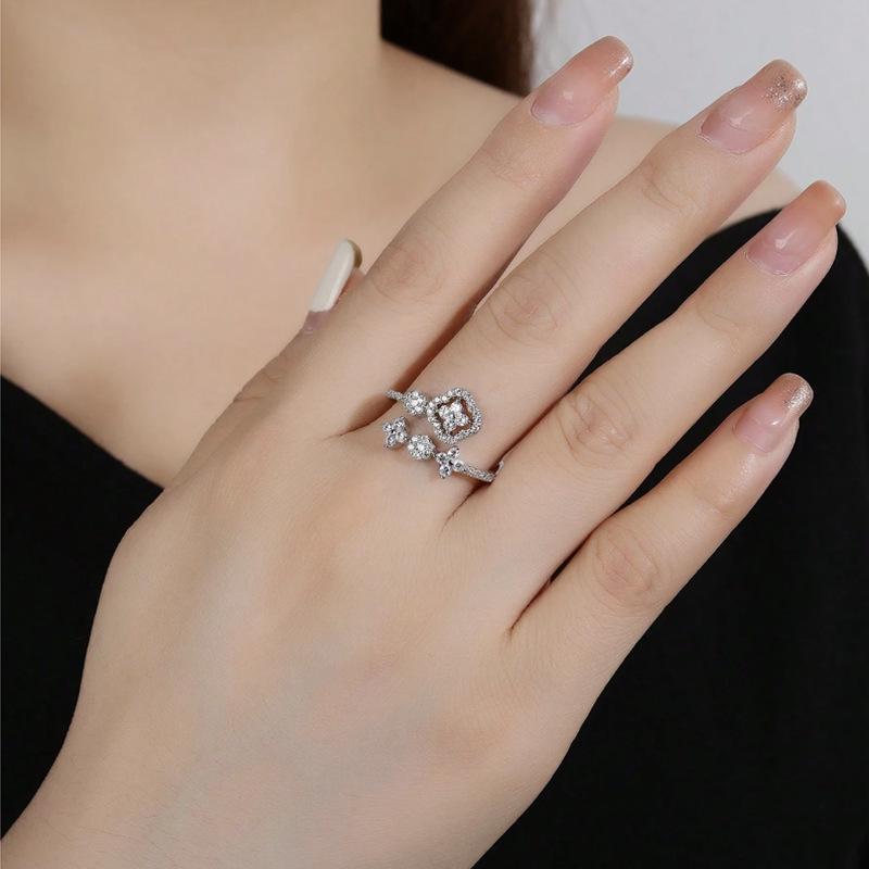 Fashion, personality, niche, exquisite design, floral ring, cool style