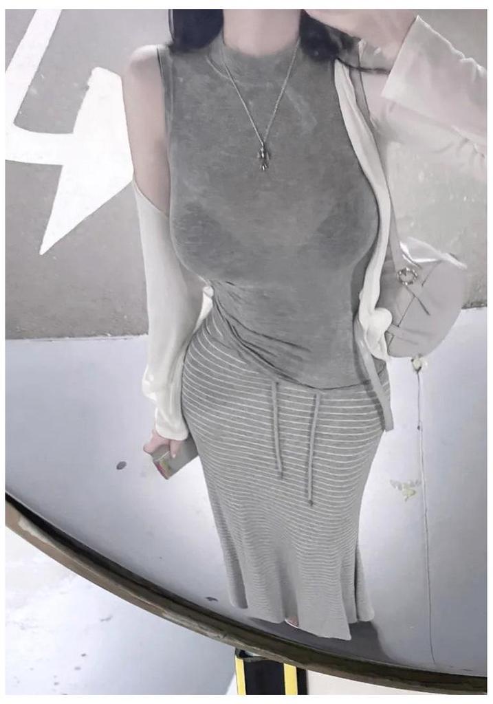 Women's Korean Soft Skin-Friendly Sexy Slimming Sleeveless Turtleneck Vest