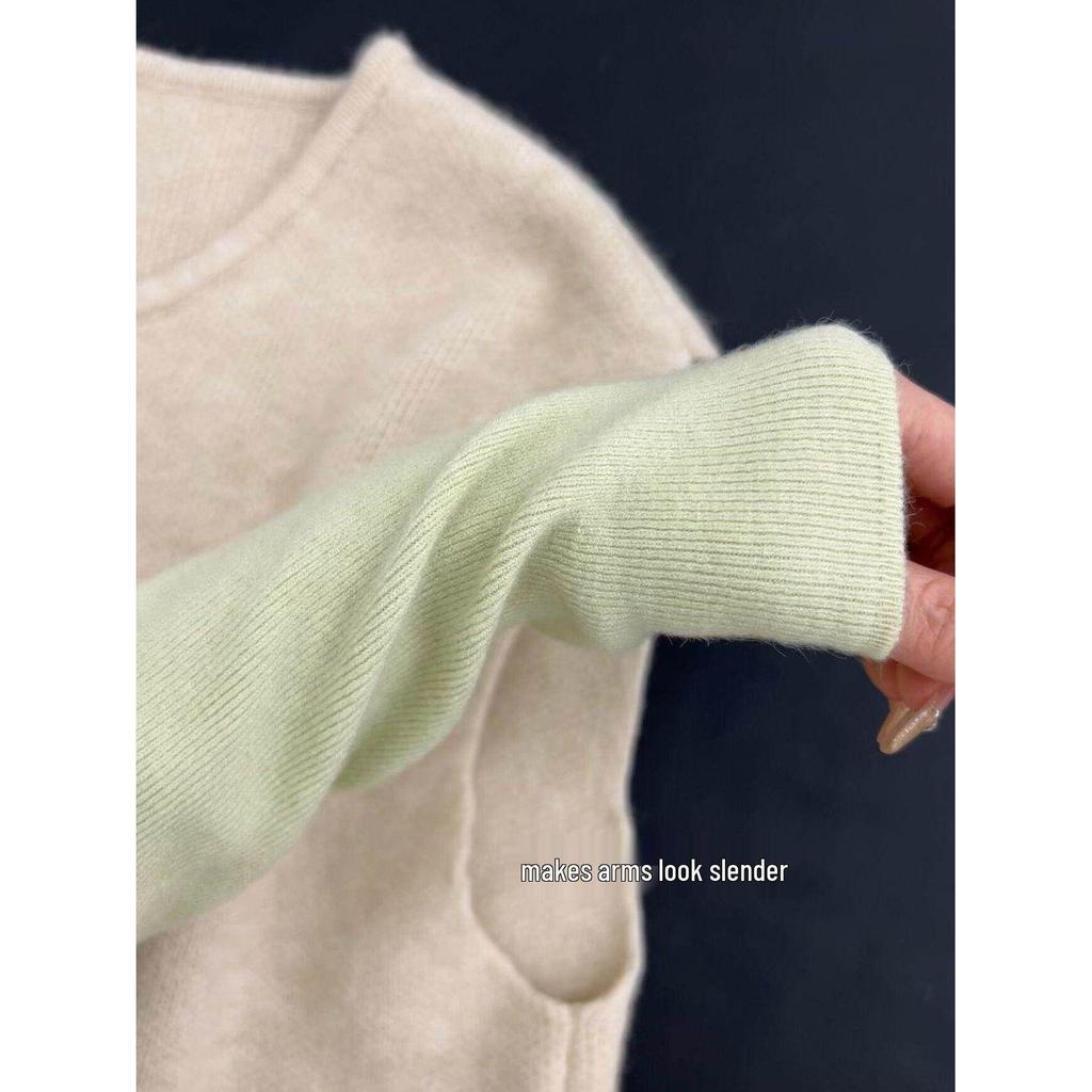 Women's Green Layered Knit Turtleneck Sweater - Autumn/Winter Collection