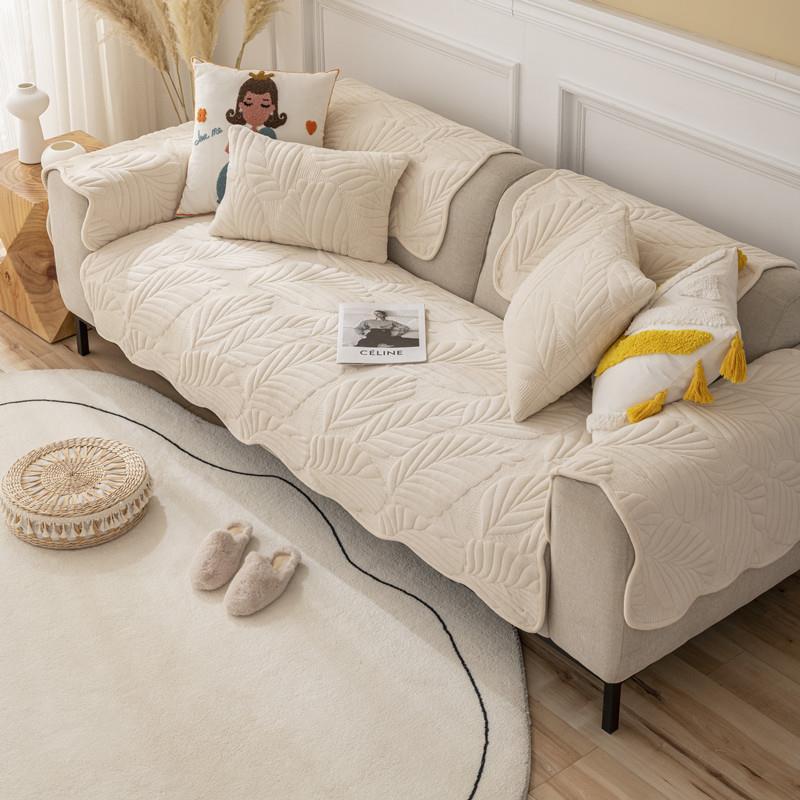 Autumn and Winter New Milk Fiber Gold Leaf Sofa Cushion Modern Simple Non-Slip Sofa Cushion Towel