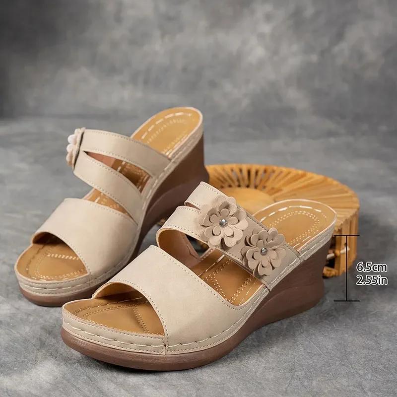 Retro Flower Decor Wedges Sandals for Women Plus Size Thick Sole Chunky Platform Slippers Summer Comfort Non Slip Beach Shoes