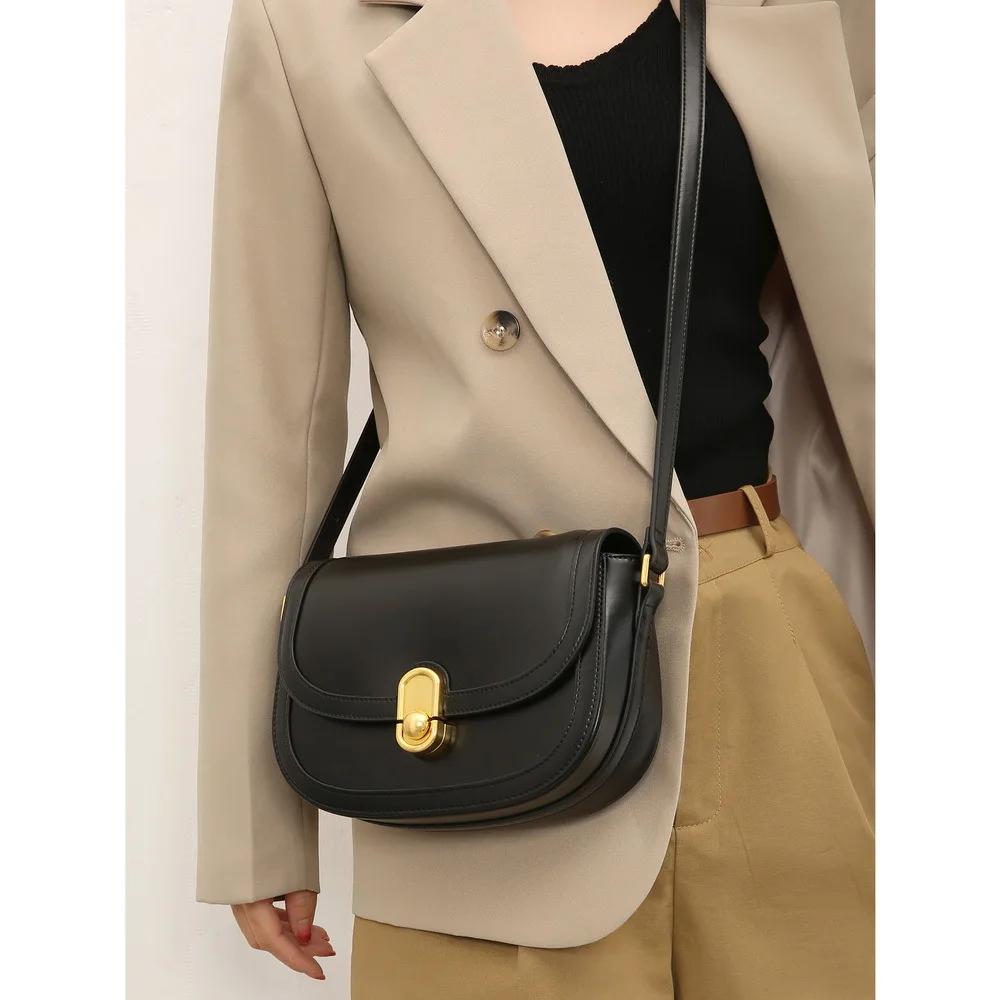 Vintage taška na sedlo z měkké kůže Dámská kovová přezka Univerzální taška do podpaží Neformální dámská kabelka Crossbody
