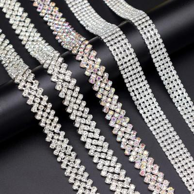 Handgenähte mehrreihige Diamant-Krallenkette zur DIY-Kleidungs- und Kleiderdekoration