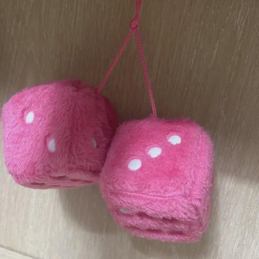 

Ncitywish Sakuya Son Min-soo Dice Keyring