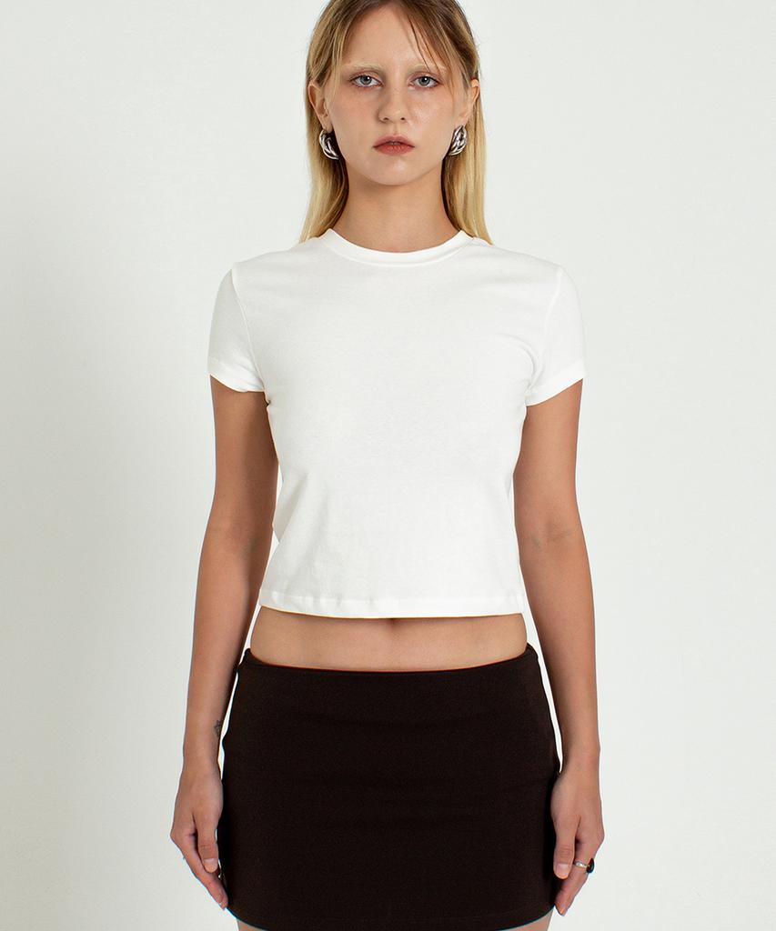 A FEW COMMENTS Basic Crop Top Ivory