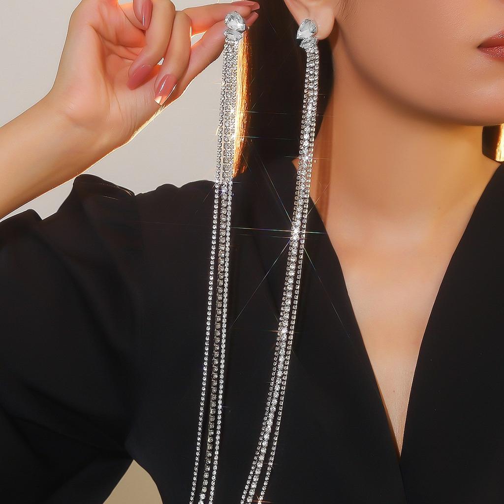 Fashion Versatile Super Flash Long Fringed Earrings