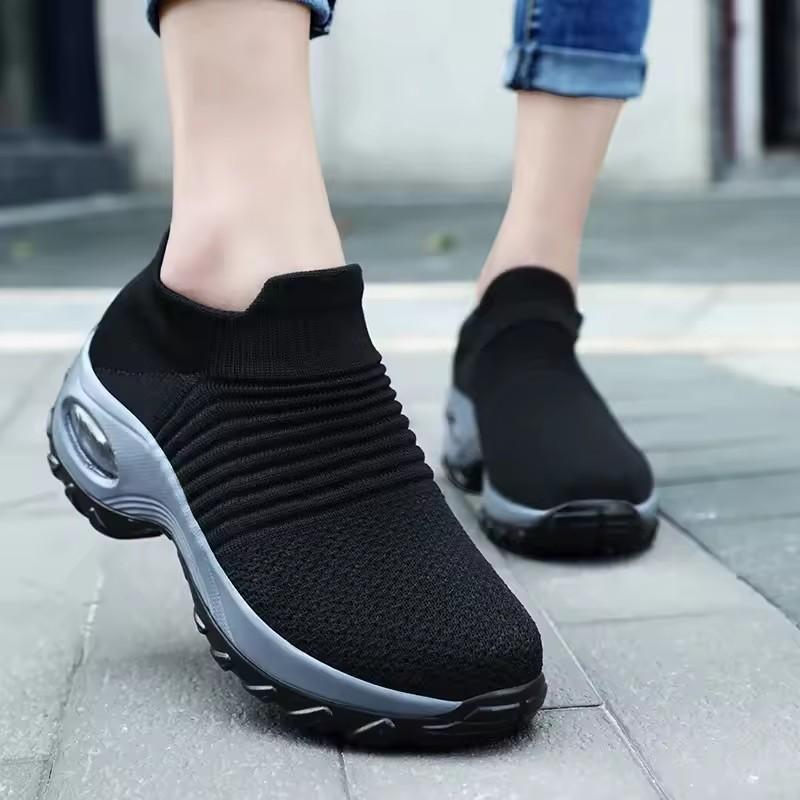 Women'S Training Balance Shoes Breathable Knitted Splicing Soft Increased Thick Soled Shoes Leisure Activities Sports Slip Shoes