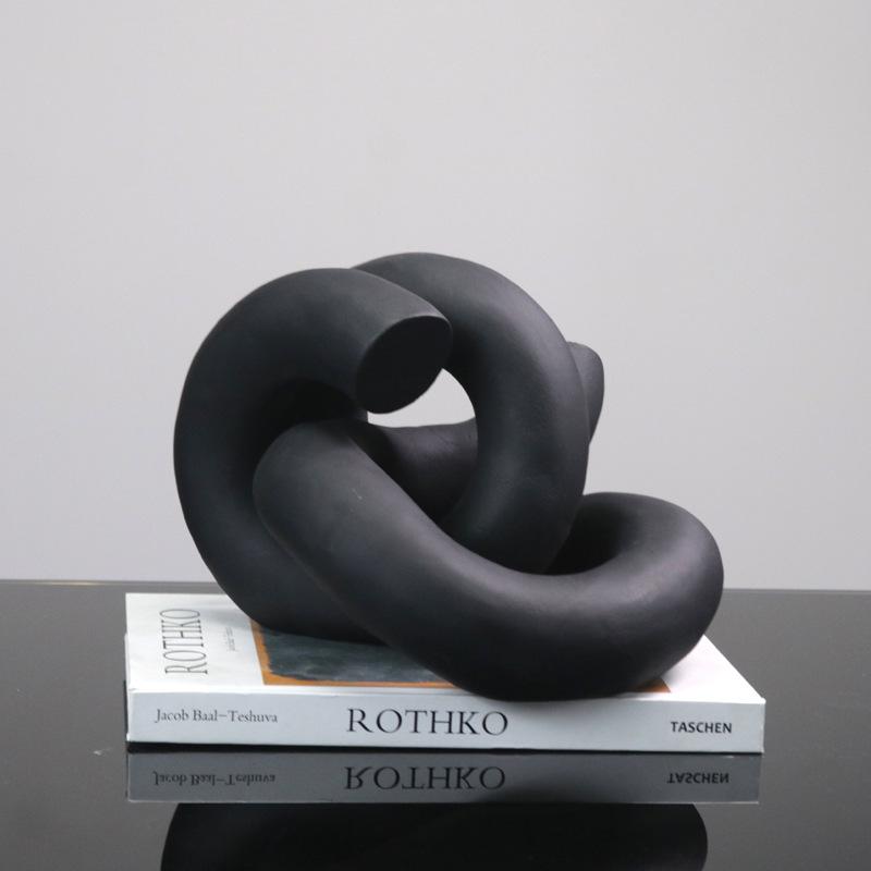 Enkla Moderna Svartvita Harts Kreativa Slingrande Prydnader Modell Vardagsrum Kaffebord Arbetsbord Dekoration