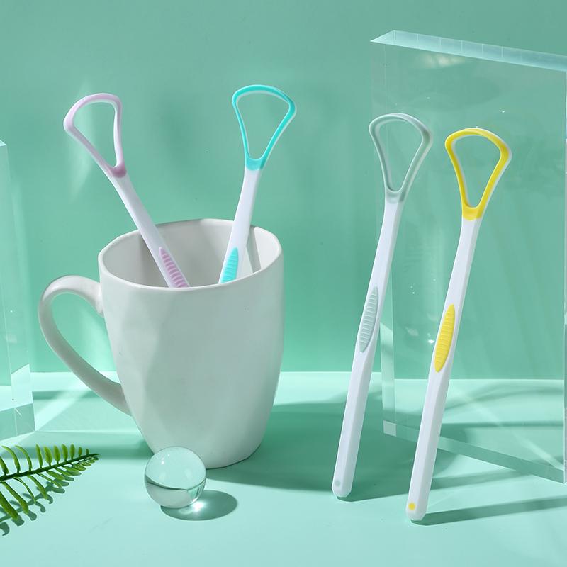 Premium 4-Piece Tongue Scraper Set Multi-Color Oral Care Tools For Fresh Breath Clean Tongue Soft Handle Design