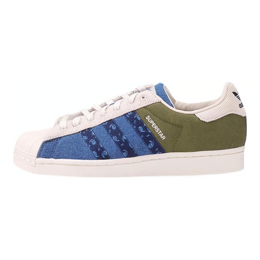 adidas Superstar