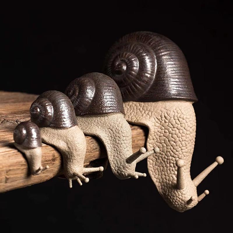 Ceramic Small Snail Ornaments Bonsai Micro Landscape Tea Pets Snail Figurine Creative Garden Living Room Desk Decoration Crafts