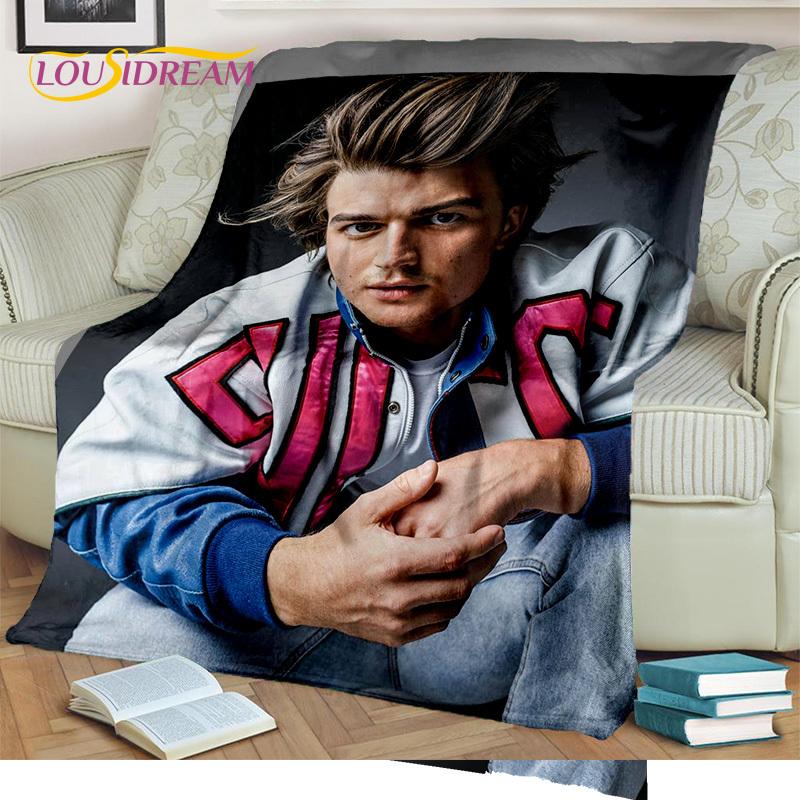 HD Printing Joe Keery Actor 3D Blanket,Soft Throw Blanket for Home Bedroom Bed Sofa Picnic Travel Office Rest Cover Blanket Kids