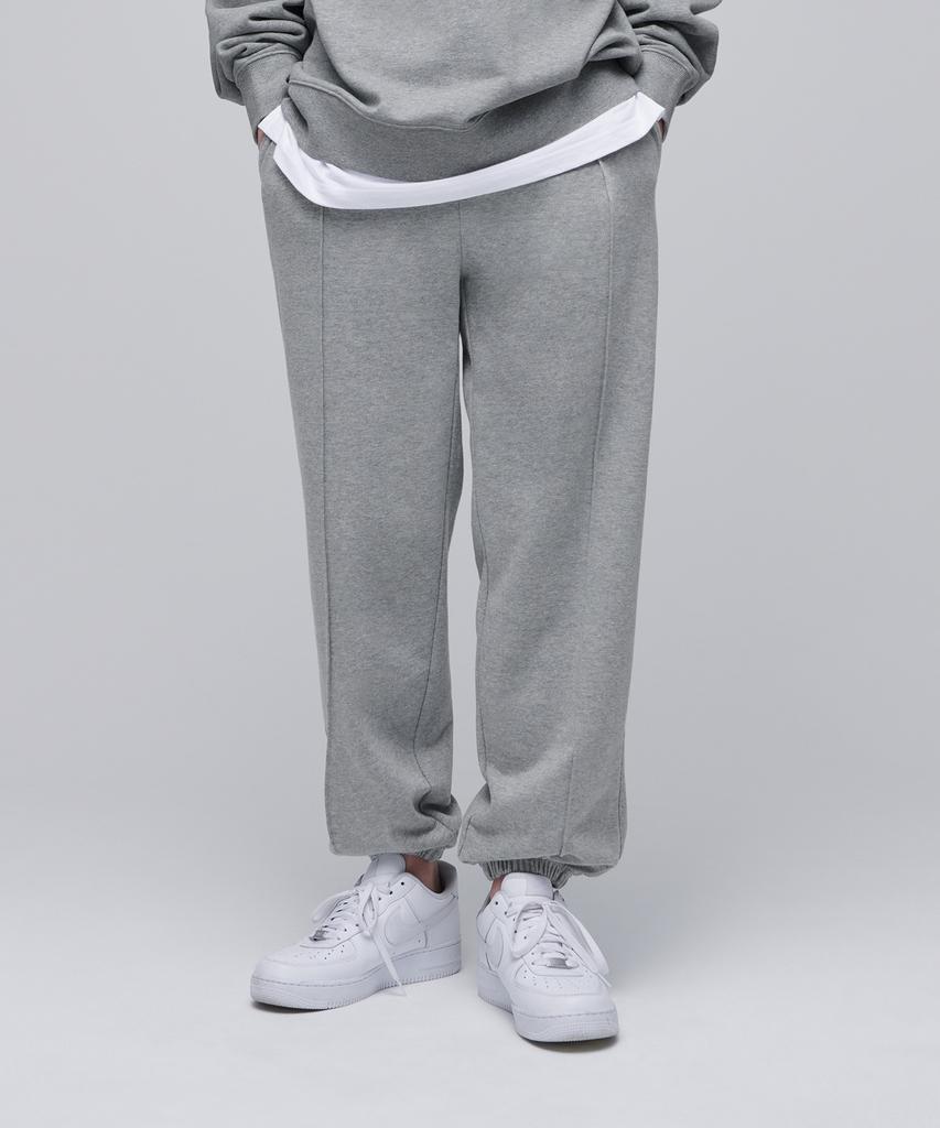 MUSINSA STANDARD Pin-Tuck Wide Sweatpants [Medium Grey]