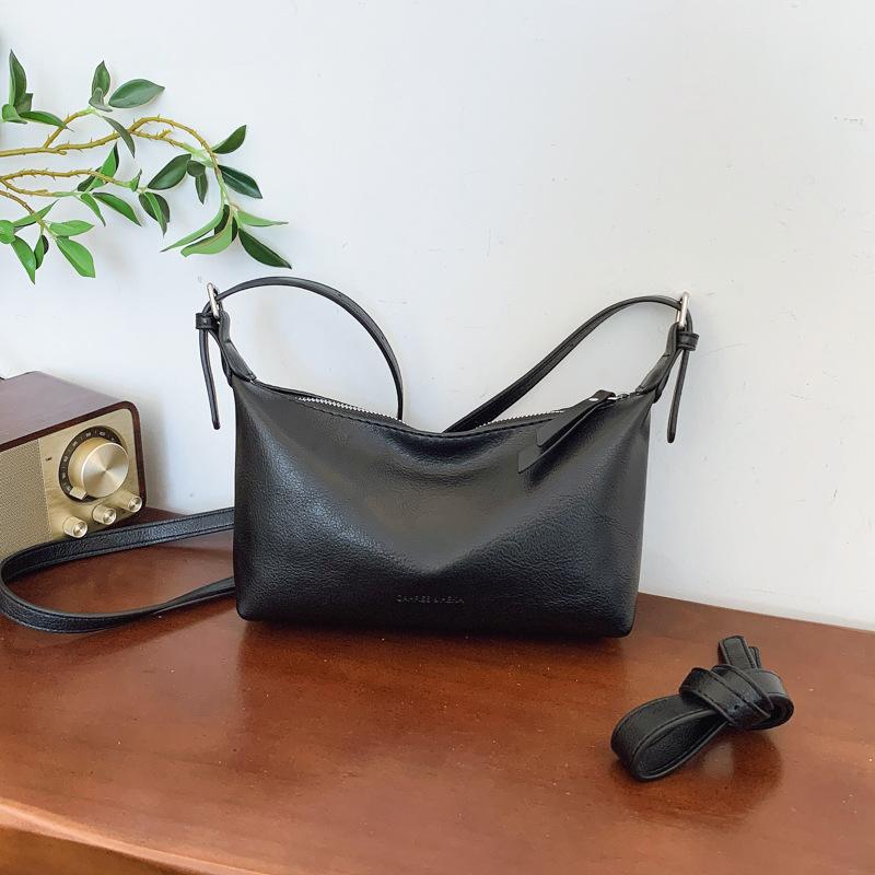 Bag women's bag summer new versatile portable shoulder armpit bag popular casual messenger dumpling bag