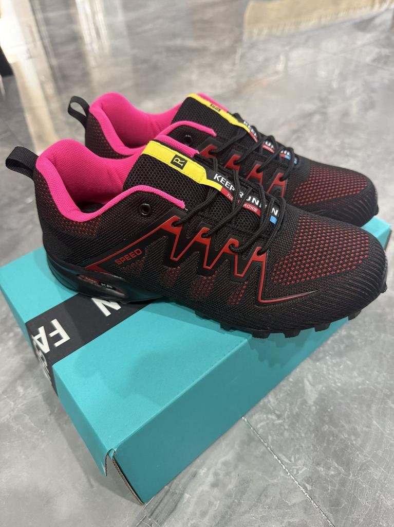 Outdoor Men's Shoes Off-road Running Shoes Travel Hiking Shoes Hiking Shoes Breathable Large Size Women's Shoes