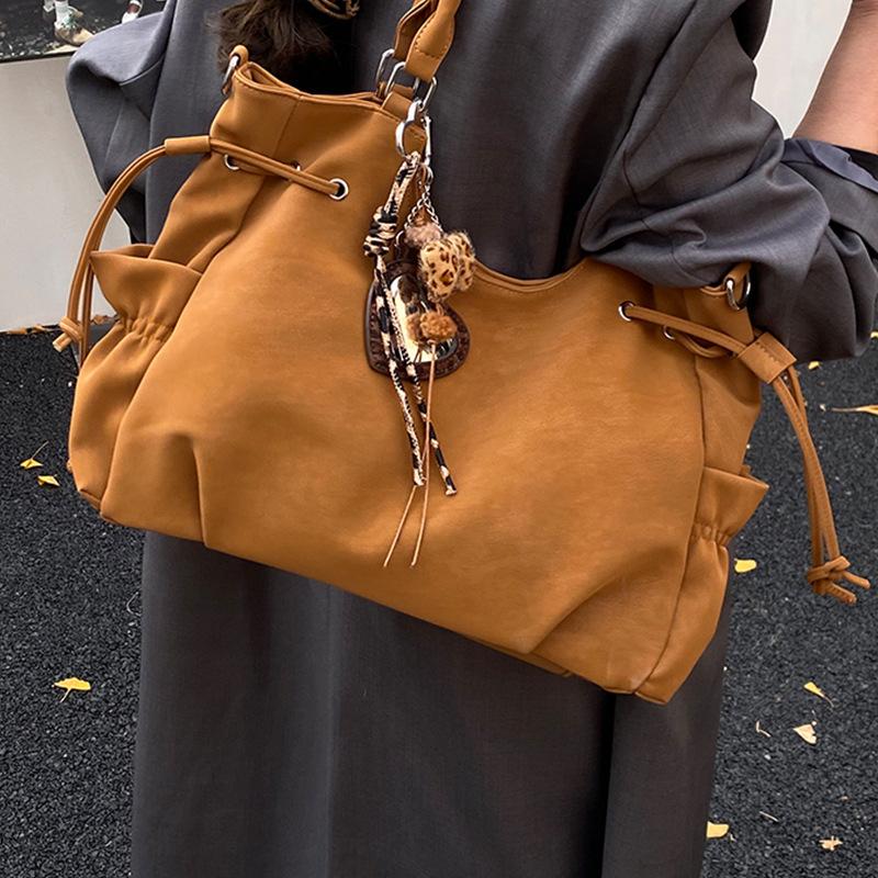 Large-capacity Bag - Stylish Single-shoulder Crossbody Bag - Versatile Daily Tote Bag