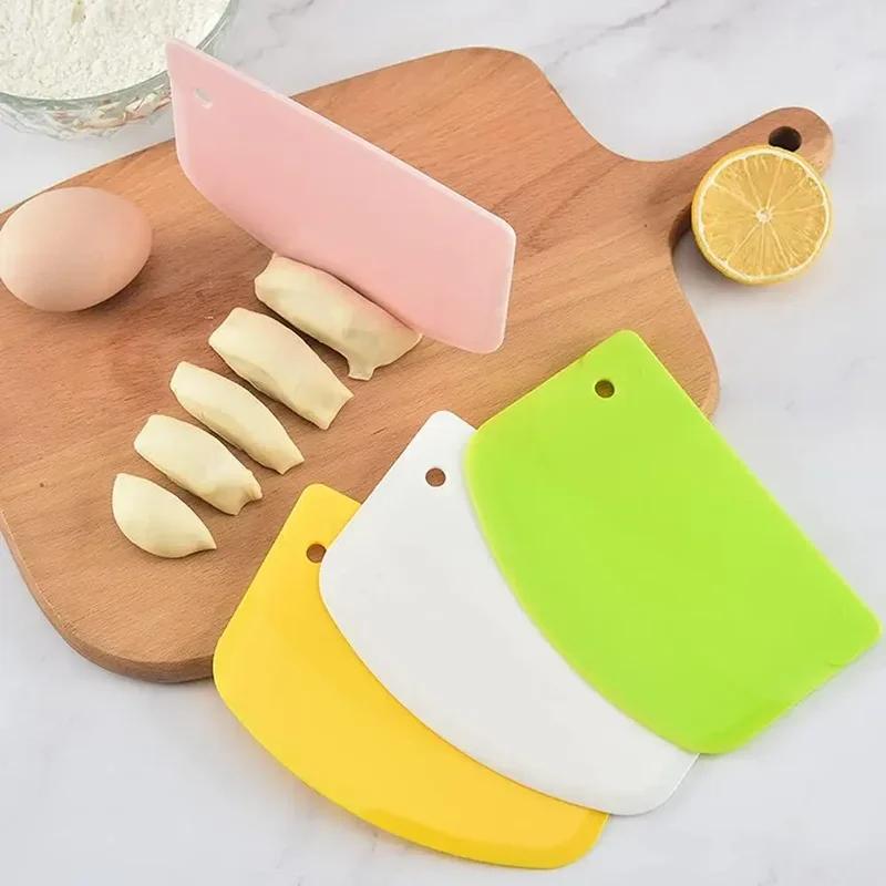 Tagliapasta in plastica per biscotti, fondente, pane, pizza, utensili, spatola per torte, raschietto per burro, utensili da cucina per pasticceria e panetteria