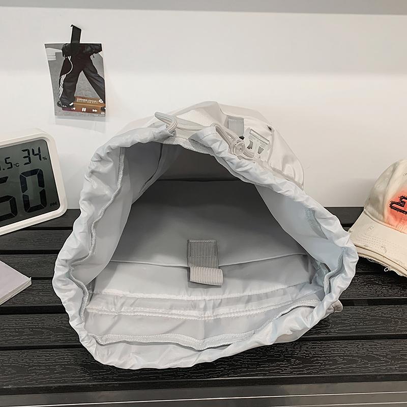 Outdoor-Rucksack mit großer Kapazität Campus-Schulranzen für Studenten Sportlicher multifunktionaler Reiserucksack