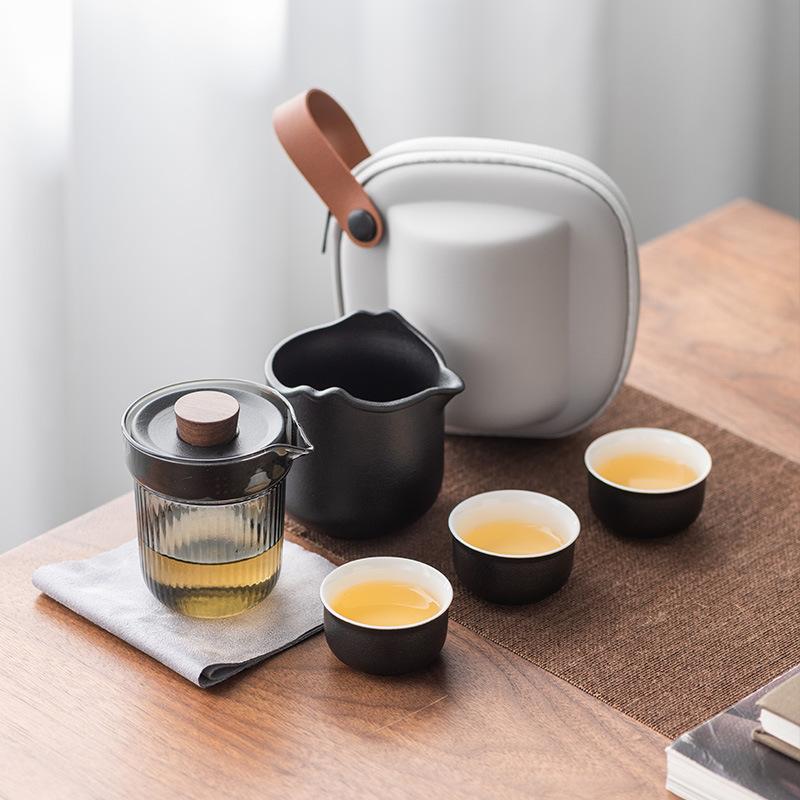 Boutique Travel Tea Set, One Pot, Three Cups, High-end Express Cup, Ceramic Glass Hand-held Pot, Anti-scalding, Portable Business Gift.