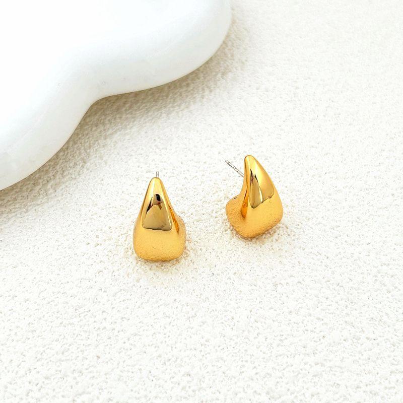 

Simple High-End Irregular Earrings Stud Earrings For Women золотой