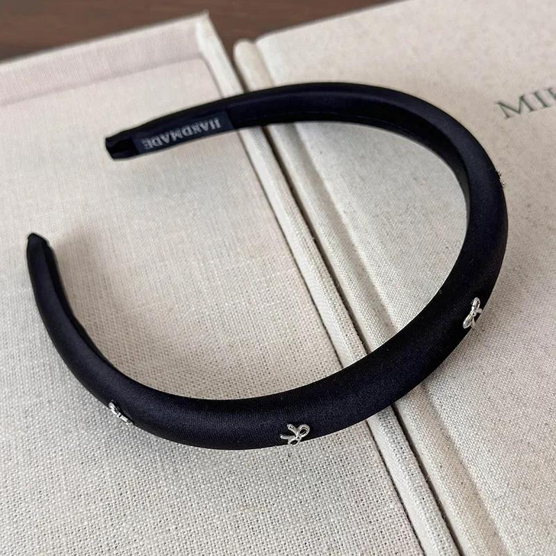 

Ретро Серебряный Бант Ободок для Женщин Темперамент Обруч для Волос Девушки Милая Однотонная Повязка для Волос Женские Модные Аксессуары для Волос Новинка