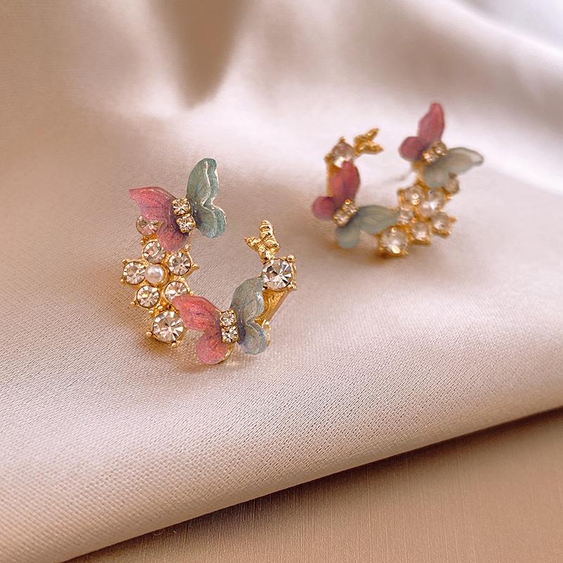 

Rhinestone Pearl Butterfly Round Stud Earrings 2024 New in Korean Fashion Women s Earring Personality Colorful Jewelry Gift