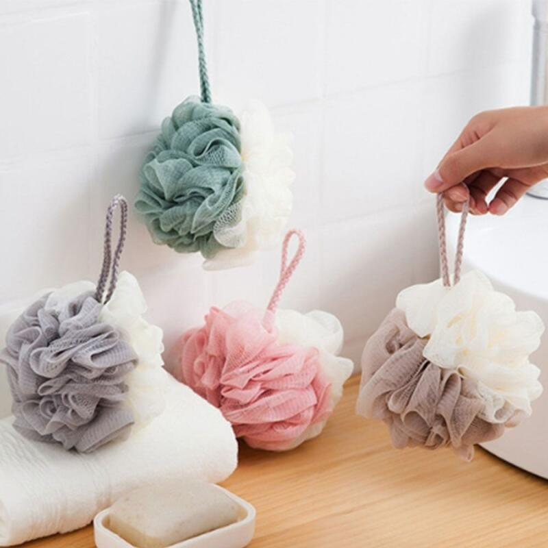 Two-tone pastel shower sponge foam net