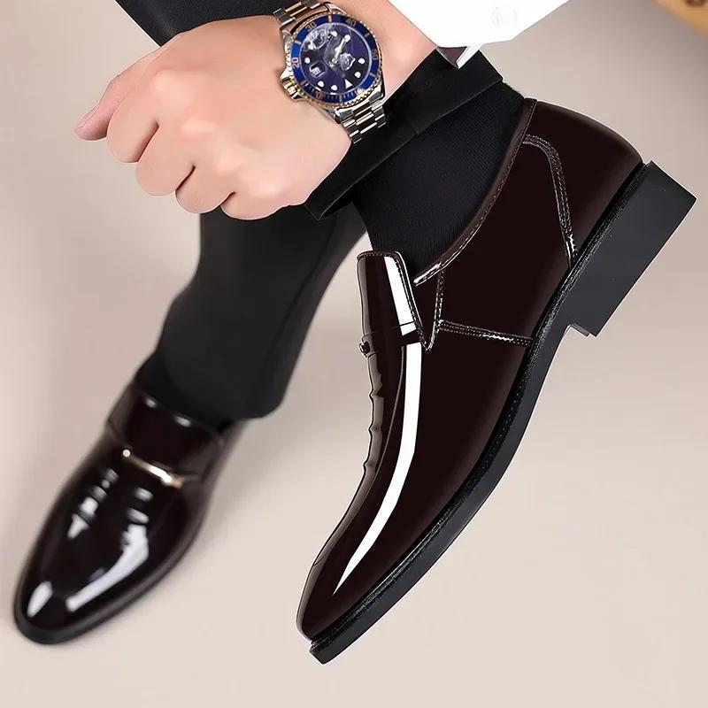 Men Patent Leather Shoes Business Shoes Casual Pointed Toe Slip On Loafers Men Luxury Party Wedding Plus Size Shoes