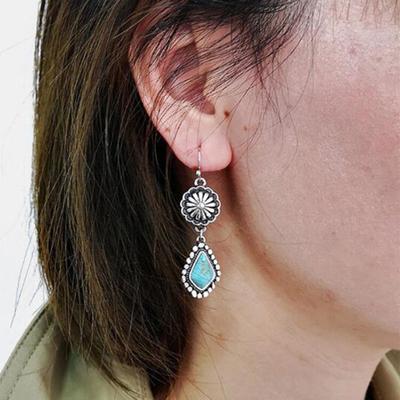 1 Pair Women Hanging Earrings Retro Anti-allergy Bohemian Style Flower Stone Shape Electroplated Faux Turquoise Ear Jewelry Prom Party Long